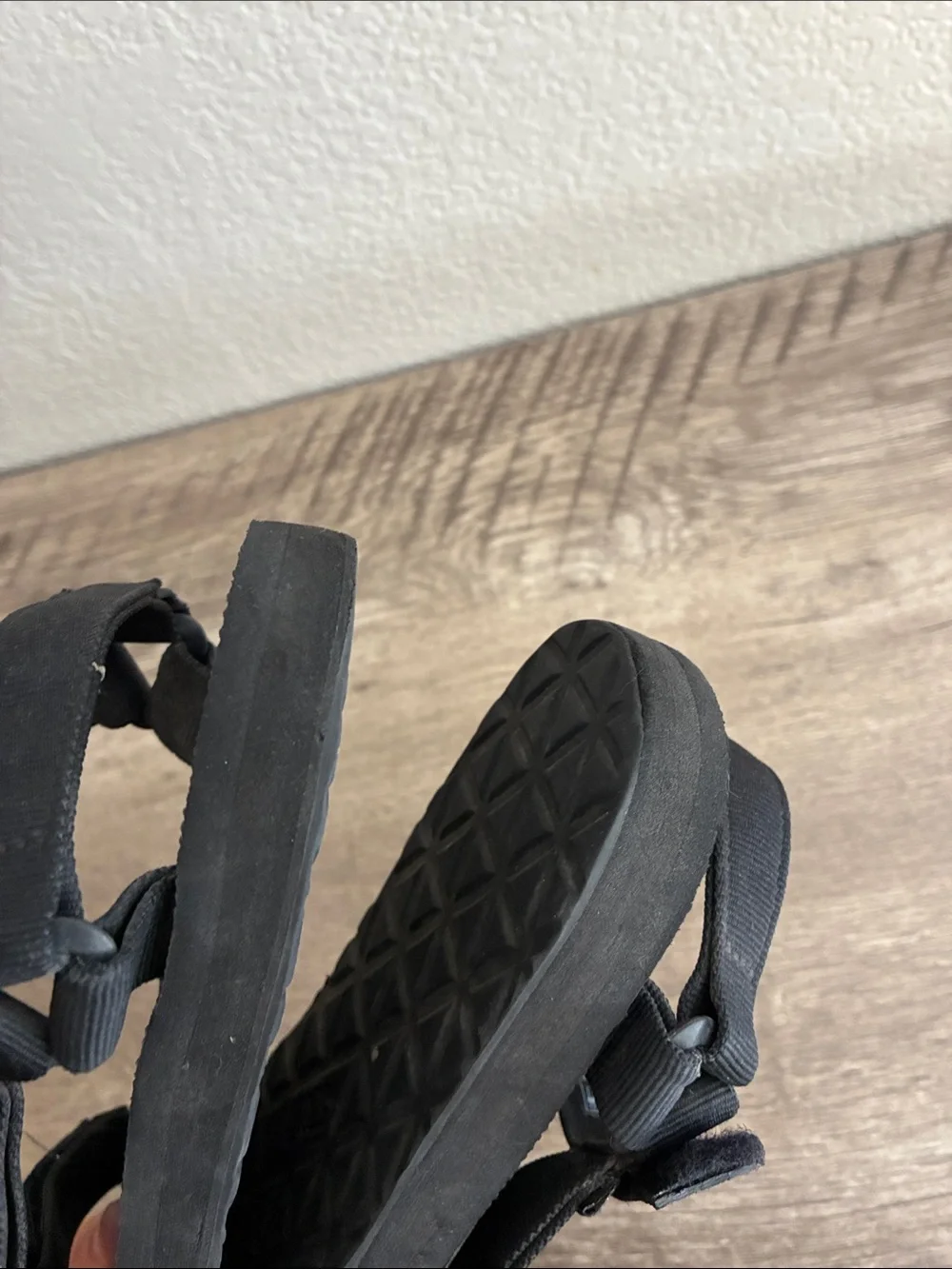 Teva Women's Black Strap adjustable Sandals